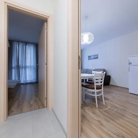 Euxinograd Apartment *